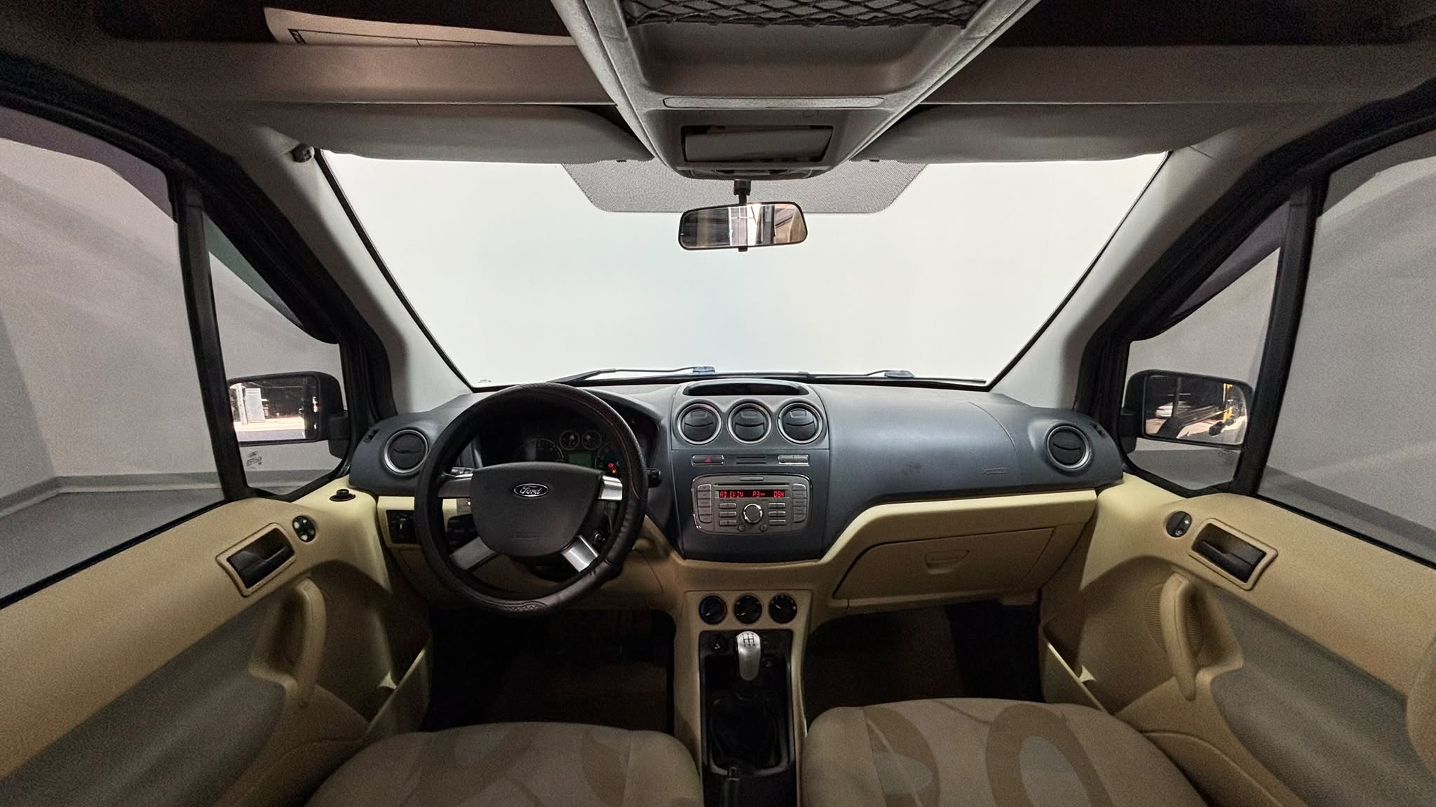 FORD TRANSIT 13